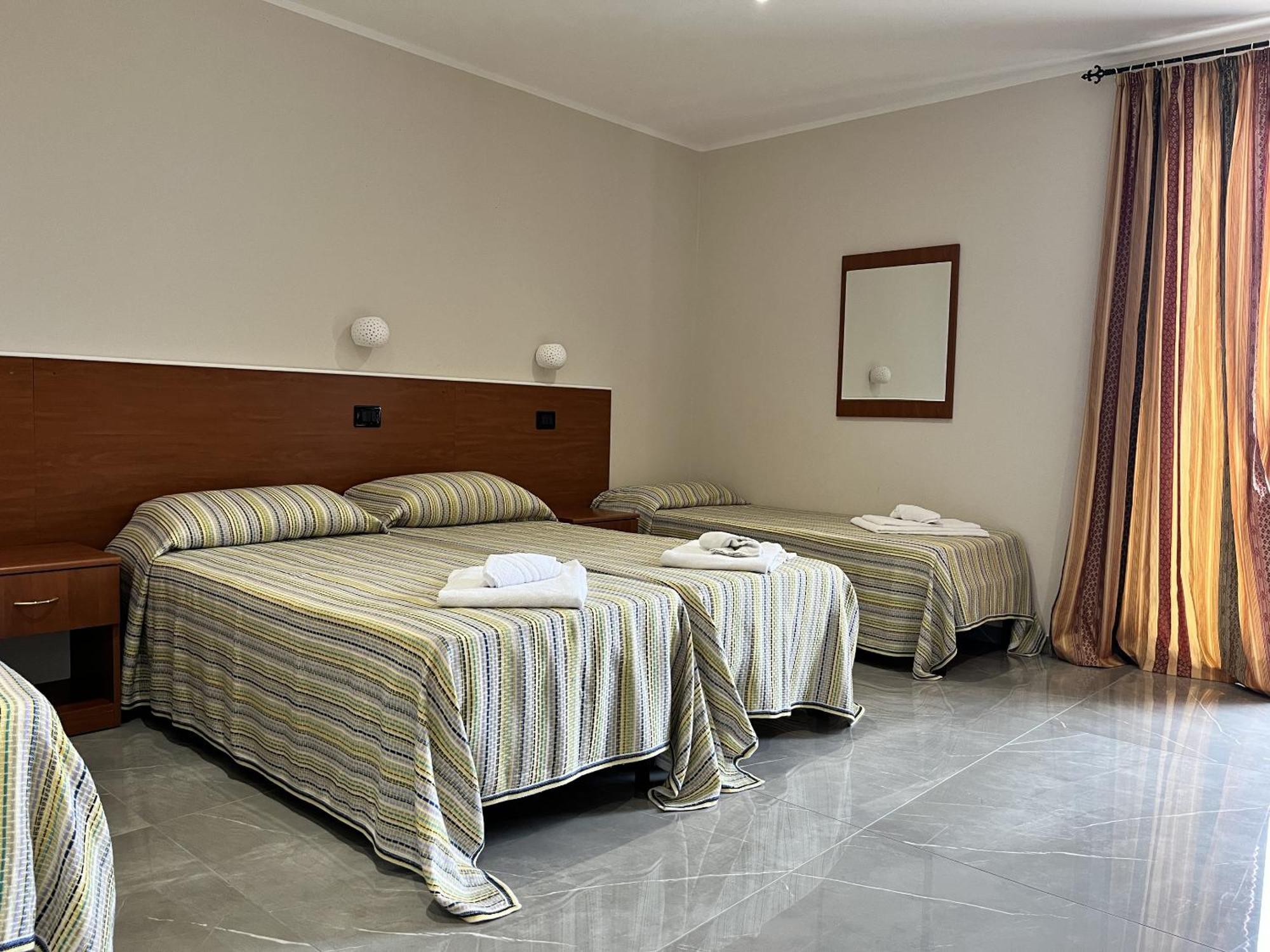 Park Hotel Casa Francesi Quarto foto